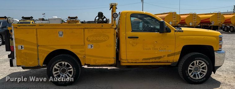 image for item EU2078 2015 Chevrolet Silverado 3500HD utility bed pickup truck