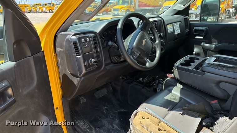 image for item EU2078 2015 Chevrolet Silverado 3500HD utility bed pickup truck