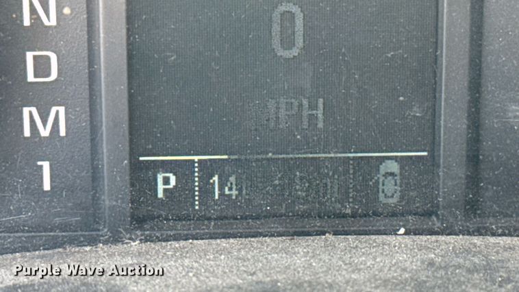 image for item EU2078 2015 Chevrolet Silverado 3500HD utility bed pickup truck