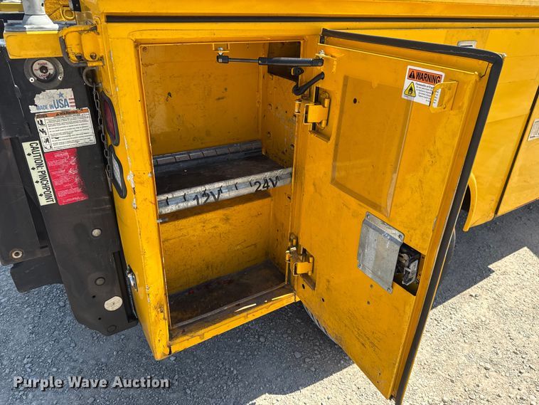 image for item EU2079 2017 Chevrolet Silverado 3500HD utility bed pickup truck