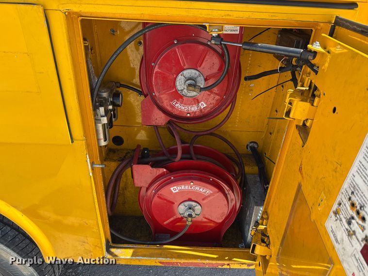 image for item EU2079 2017 Chevrolet Silverado 3500HD utility bed pickup truck