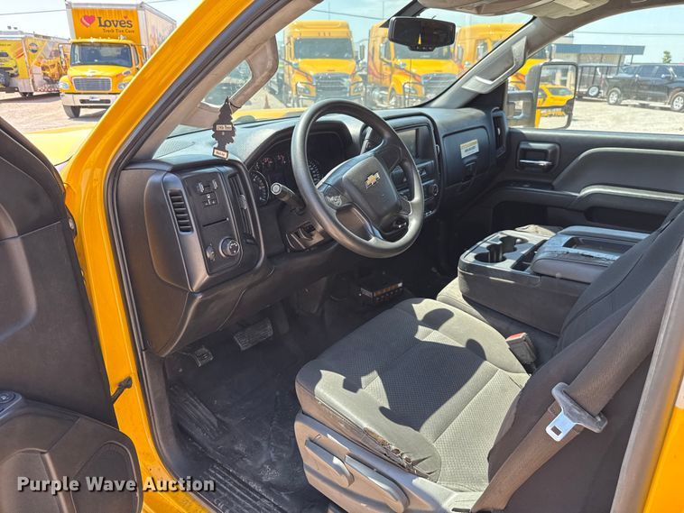 image for item EU2079 2017 Chevrolet Silverado 3500HD utility bed pickup truck