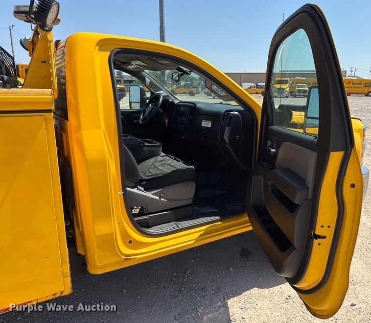 image for item EU2079 2017 Chevrolet Silverado 3500HD utility bed pickup truck