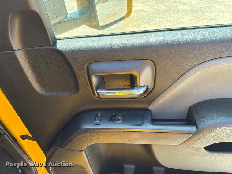 image for item EU2079 2017 Chevrolet Silverado 3500HD utility bed pickup truck