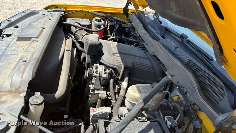 image for item EU2079 2017 Chevrolet Silverado 3500HD utility bed pickup truck