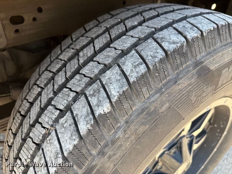 image for item EU2079 2017 Chevrolet Silverado 3500HD utility bed pickup truck