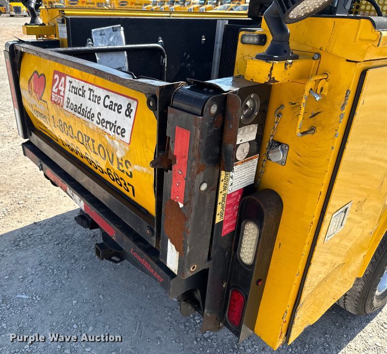 image for item EU2080 2016 Ford F350 Super Duty  utility bed pickup truck