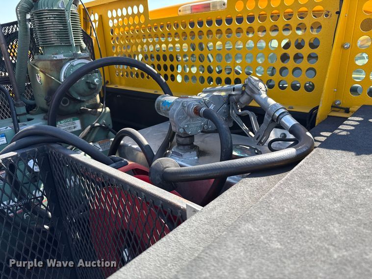 image for item EU2080 2016 Ford F350 Super Duty  utility bed pickup truck