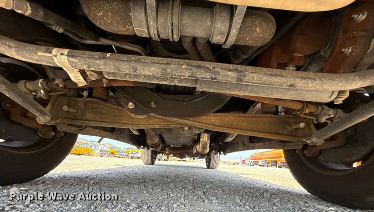 image for item EU2080 2016 Ford F350 Super Duty  utility bed pickup truck