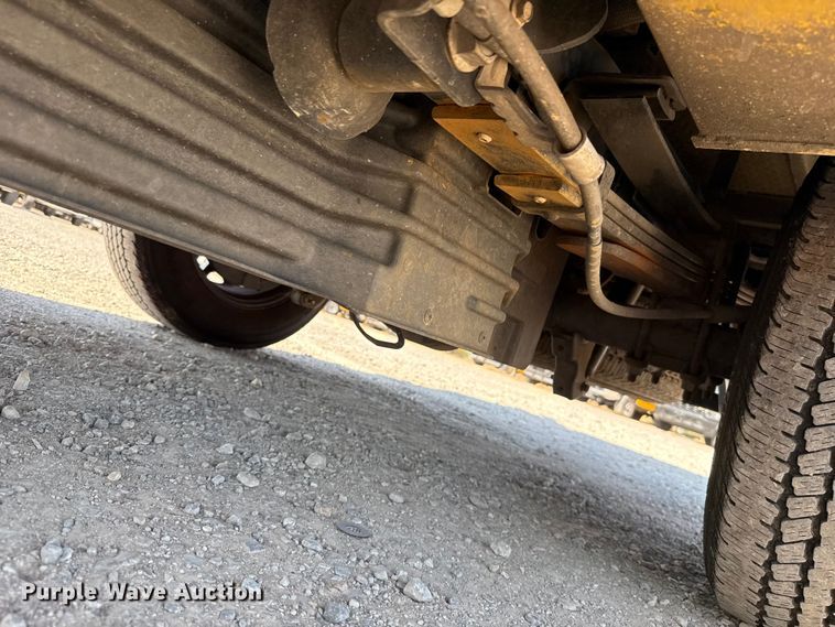 image for item EU2080 2016 Ford F350 Super Duty  utility bed pickup truck