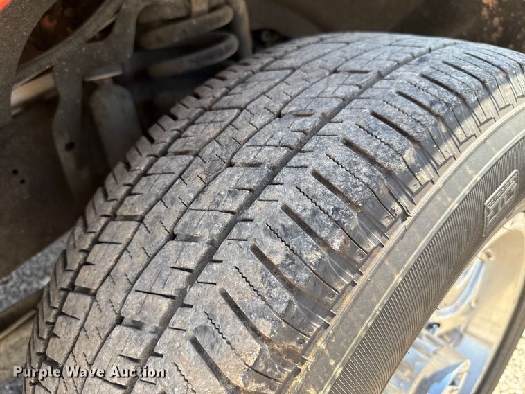 image for item EU2080 2016 Ford F350 Super Duty  utility bed pickup truck