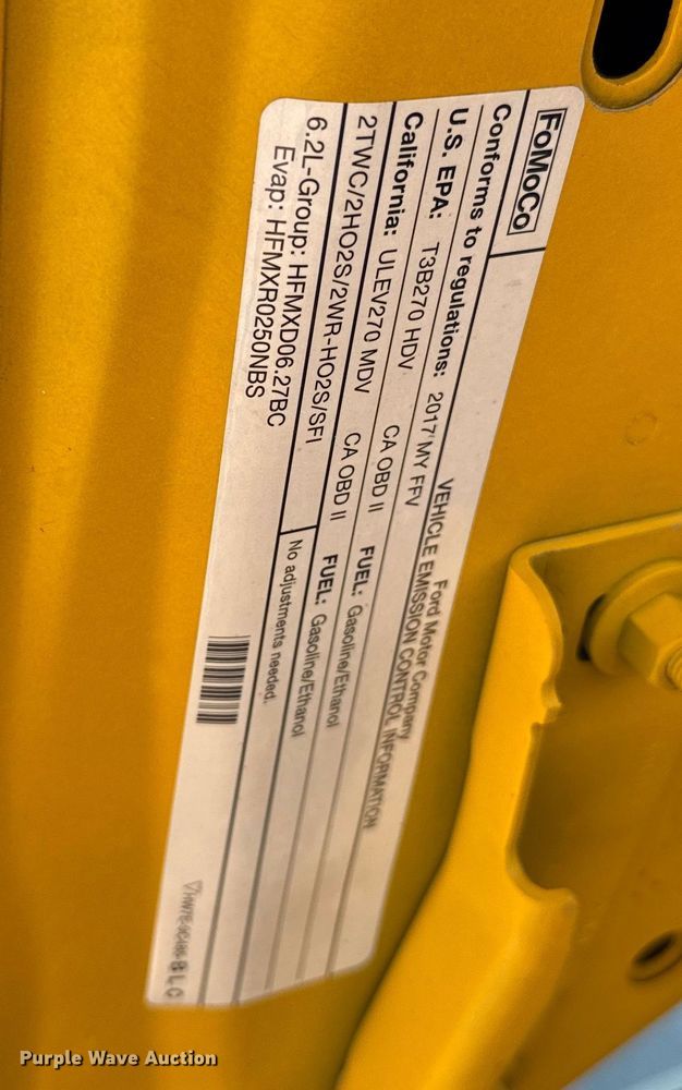 image for item EU2081 2017 Ford F350 Super Duty  utility bed pickup truck