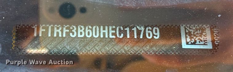 image for item EU2081 2017 Ford F350 Super Duty  utility bed pickup truck