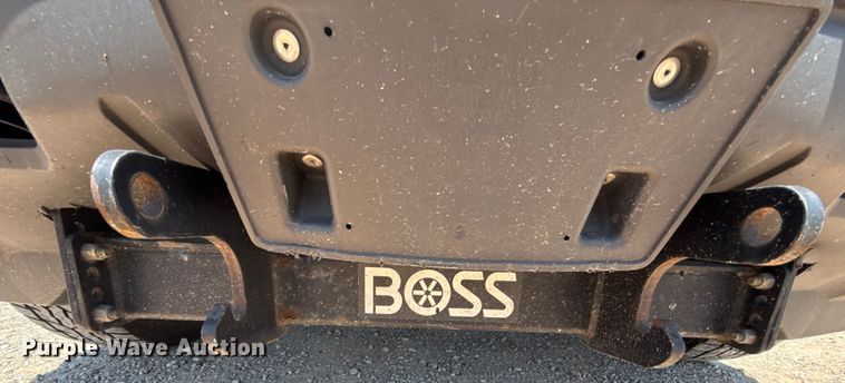 image for item EU2083 2018 Chevrolet Silverado 3500HD utility bed pickup truck