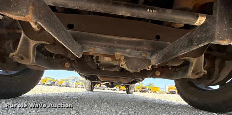 image for item EU2083 2018 Chevrolet Silverado 3500HD utility bed pickup truck