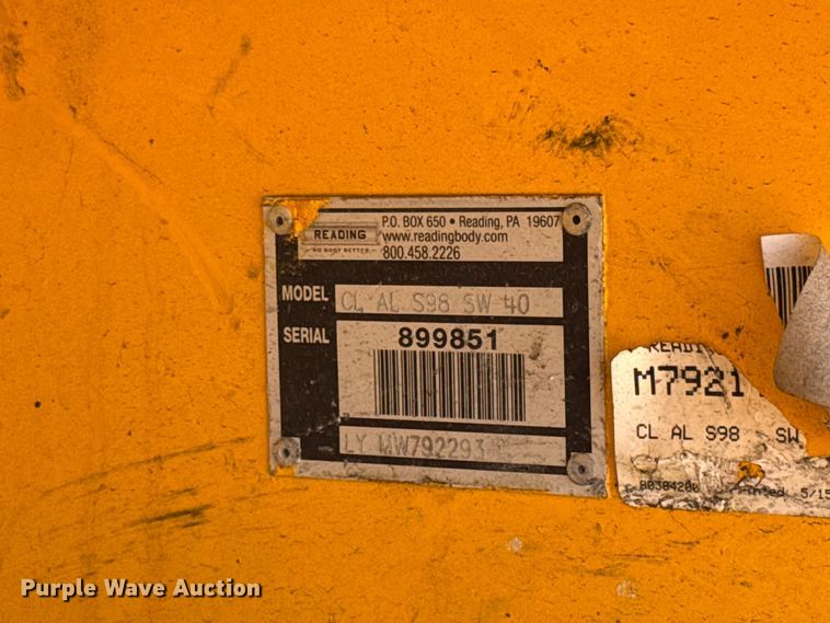 image for item EU2083 2018 Chevrolet Silverado 3500HD utility bed pickup truck