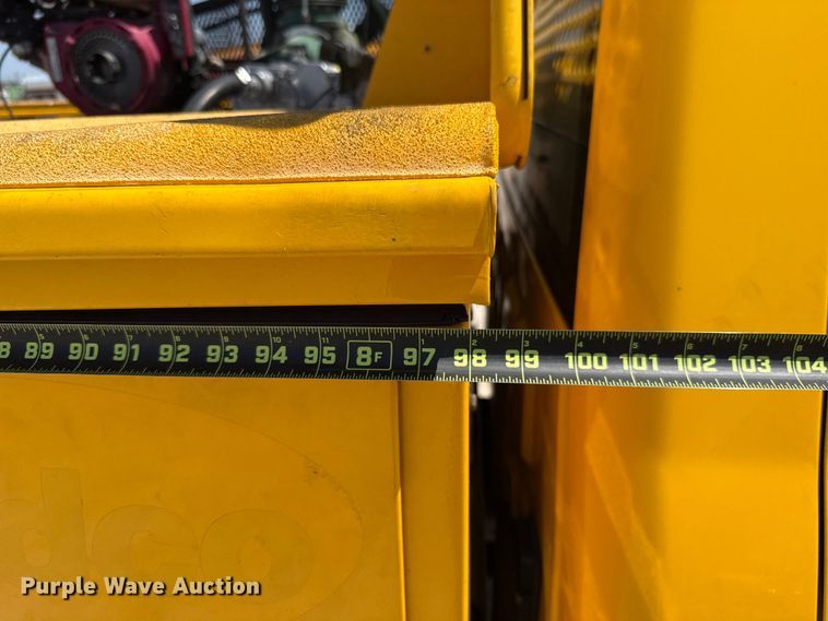 image for item EU2083 2018 Chevrolet Silverado 3500HD utility bed pickup truck