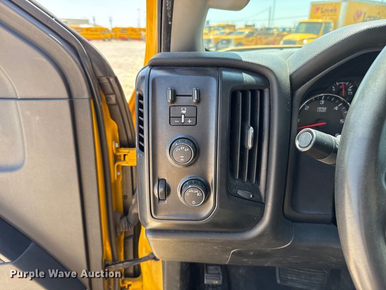 image for item EU2083 2018 Chevrolet Silverado 3500HD utility bed pickup truck