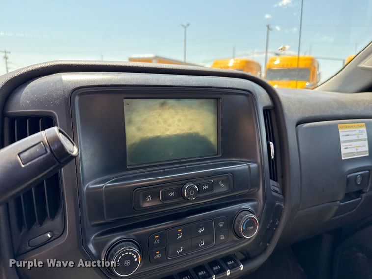 image for item EU2083 2018 Chevrolet Silverado 3500HD utility bed pickup truck