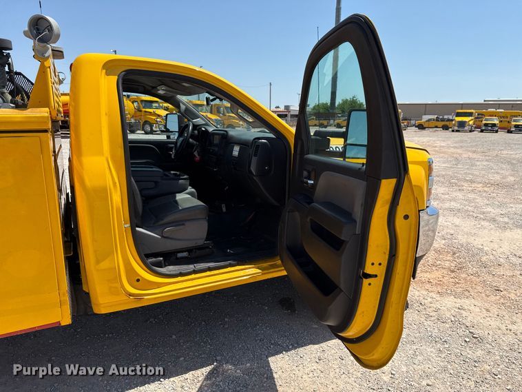 image for item EU2083 2018 Chevrolet Silverado 3500HD utility bed pickup truck