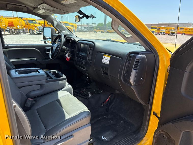 image for item EU2083 2018 Chevrolet Silverado 3500HD utility bed pickup truck