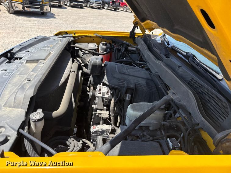 image for item EU2083 2018 Chevrolet Silverado 3500HD utility bed pickup truck