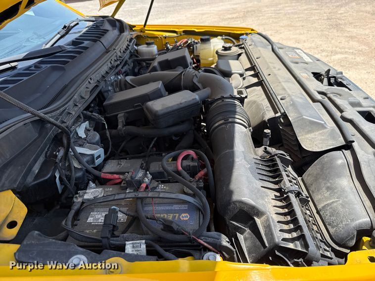 image for item EU2084 2020 Ford F350 Super Duty  utility bed pickup truck