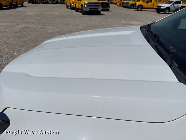 image for item EU2085 2021 Ford Ranger SuperCab utility bed pickup truck