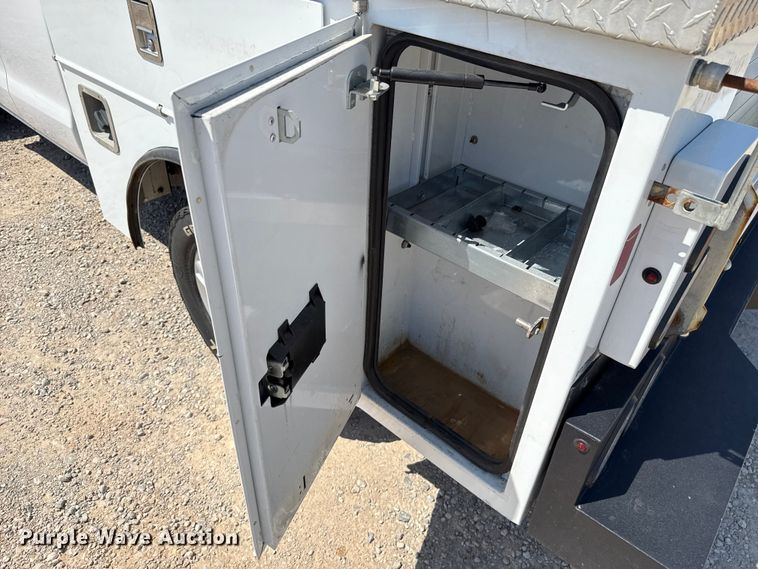 image for item EU2085 2021 Ford Ranger SuperCab utility bed pickup truck