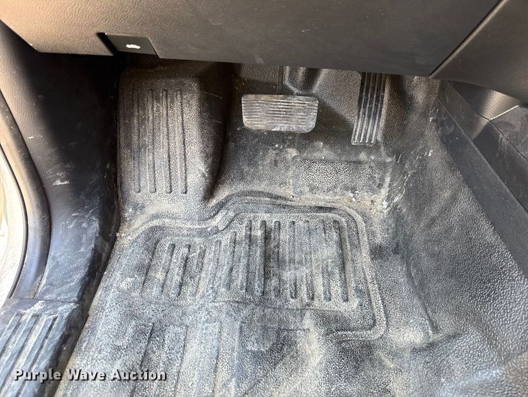 image for item EU2085 2021 Ford Ranger SuperCab utility bed pickup truck