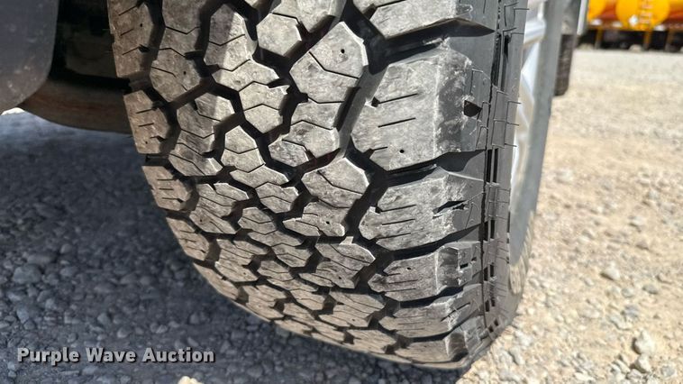 image for item EU2085 2021 Ford Ranger SuperCab utility bed pickup truck