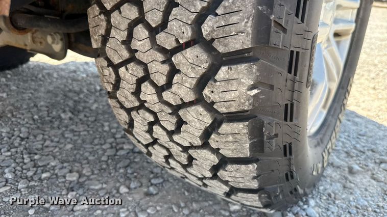 image for item EU2085 2021 Ford Ranger SuperCab utility bed pickup truck