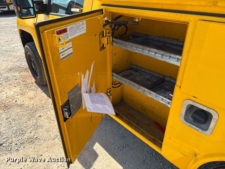 image for item EU2086 2018 Chevrolet Silverado 3500HD utility bed pickup truck