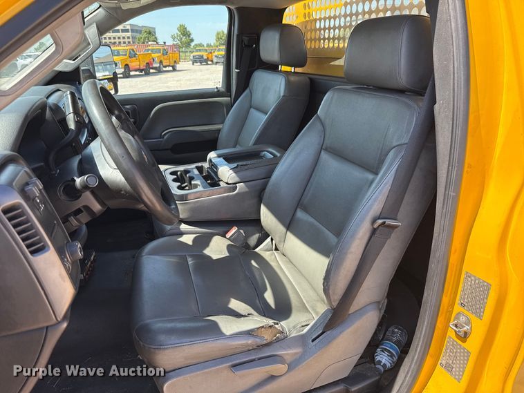 image for item EU2086 2018 Chevrolet Silverado 3500HD utility bed pickup truck