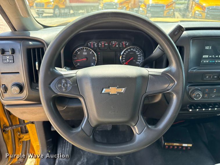 image for item EU2086 2018 Chevrolet Silverado 3500HD utility bed pickup truck