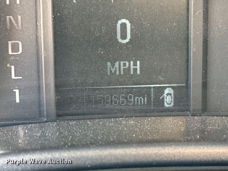 image for item EU2086 2018 Chevrolet Silverado 3500HD utility bed pickup truck