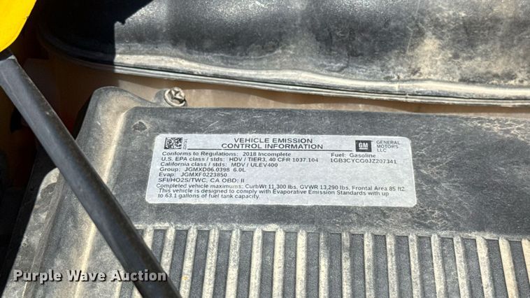 image for item EU2086 2018 Chevrolet Silverado 3500HD utility bed pickup truck