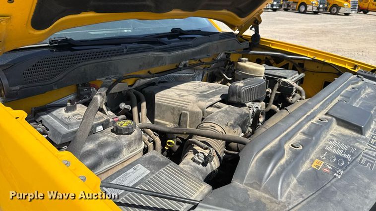 image for item EU2086 2018 Chevrolet Silverado 3500HD utility bed pickup truck