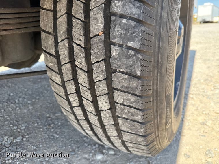 image for item EU2086 2018 Chevrolet Silverado 3500HD utility bed pickup truck