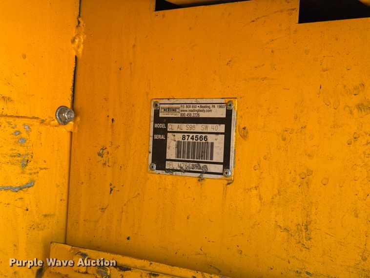 image for item EU2087 2017 Ford F350 Super Duty utility bed pickup truck