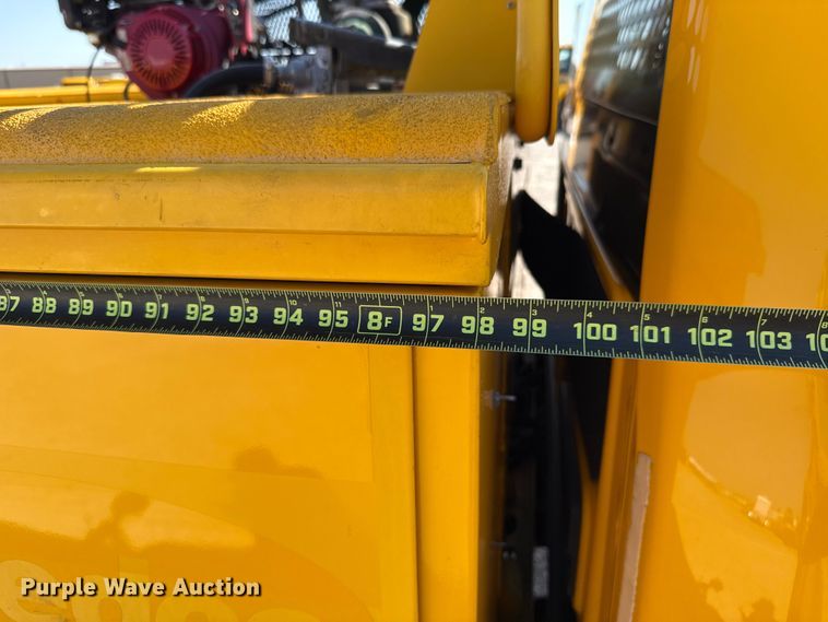 image for item EU2087 2017 Ford F350 Super Duty utility bed pickup truck