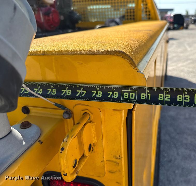 image for item EU2087 2017 Ford F350 Super Duty utility bed pickup truck