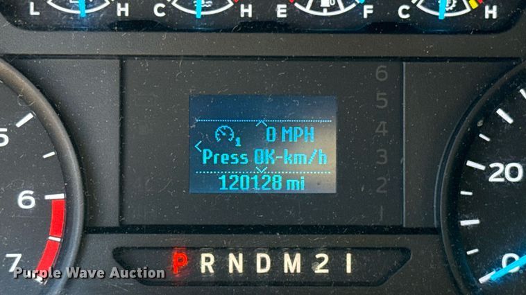 image for item EU2087 2017 Ford F350 Super Duty utility bed pickup truck