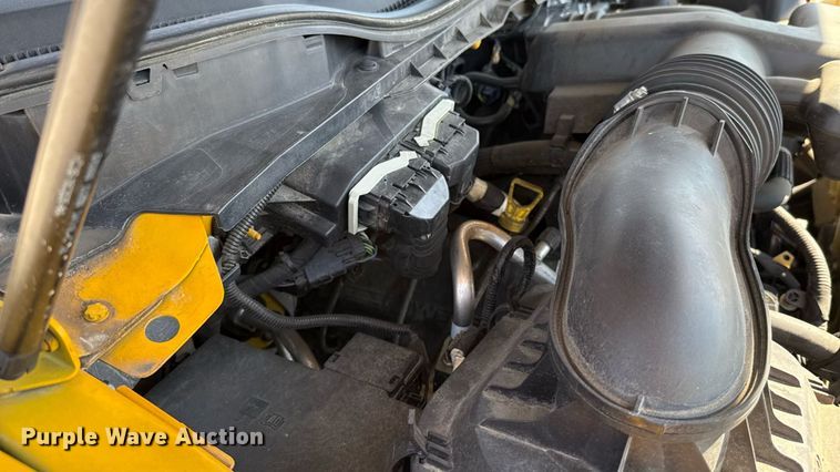 image for item EU2087 2017 Ford F350 Super Duty utility bed pickup truck