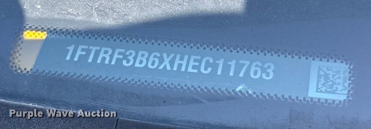 image for item EU2087 2017 Ford F350 Super Duty utility bed pickup truck