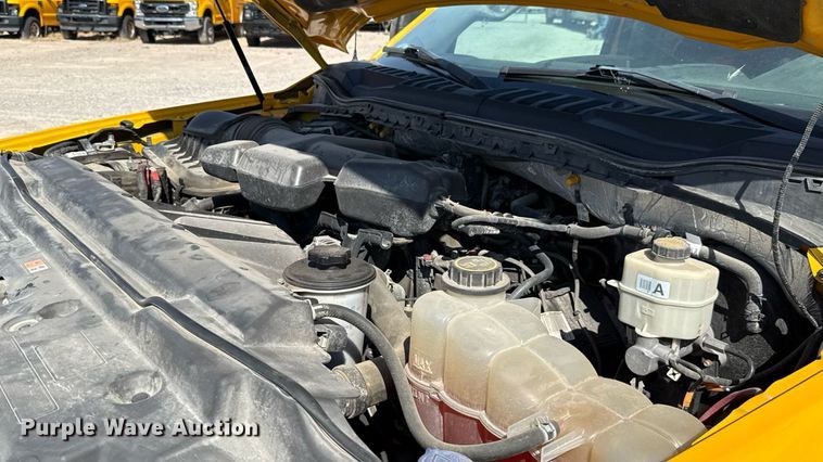 image for item EU2088 2017 Ford F350 Super Duty  utility bed pickup truck