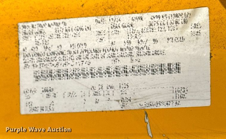 image for item EU2088 2017 Ford F350 Super Duty  utility bed pickup truck