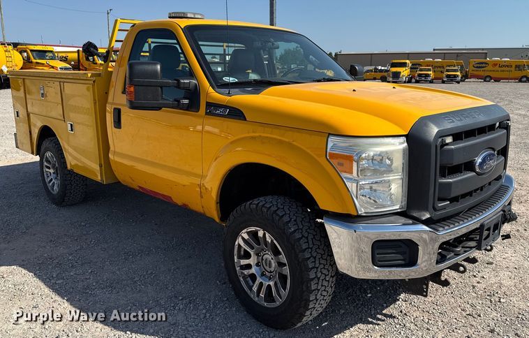 image for item EU2089 2015 Ford F350 Super Duty  utility bed pickup truck