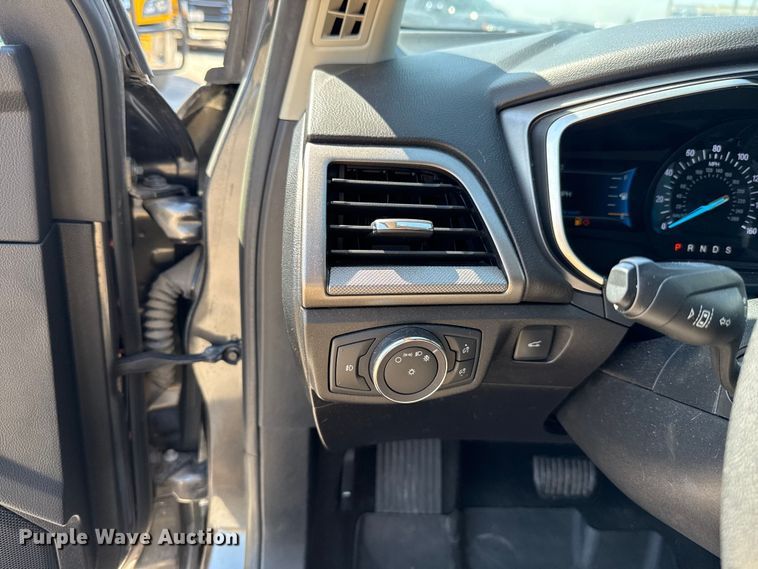 image for item EU2091 2019 Ford Fusion 