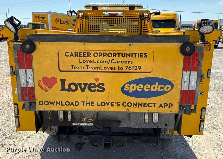 image for item EU2092 2019 Ford F350 Super Duty  utility bed pickup truck